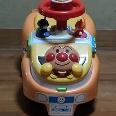(決まりました)アンパンマンの車　室内用