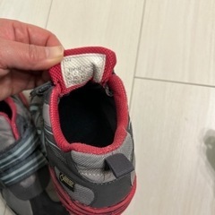 アシックス  防水ゴアテックスシリーズ19.5の画像
