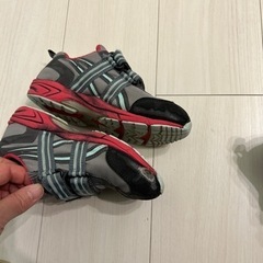 アシックス  防水ゴアテックスシリーズ19.5の画像
