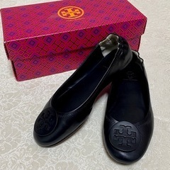 【箱・ショッパー付き】Tory Burch トリーバーチ 24 バレーシューズの画像