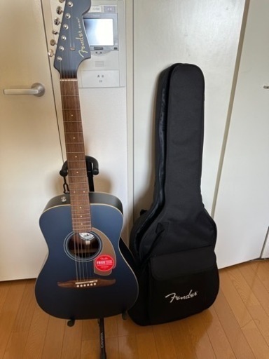 Fender Malibu Player 、エレアコ、ソフトケース、スタンドおまけ付き