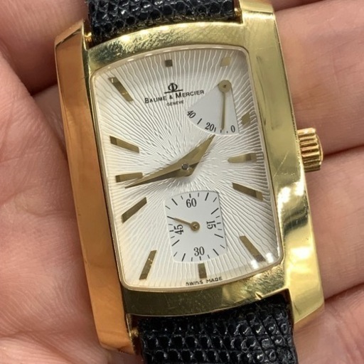売り切れました。ボームアンドメルシエ　18K 金無垢時計　パワーリザーブ　ギョーシェ文字盤　レクタンレギュラー