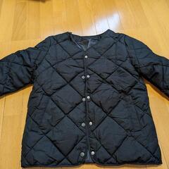 薄手のアウターです