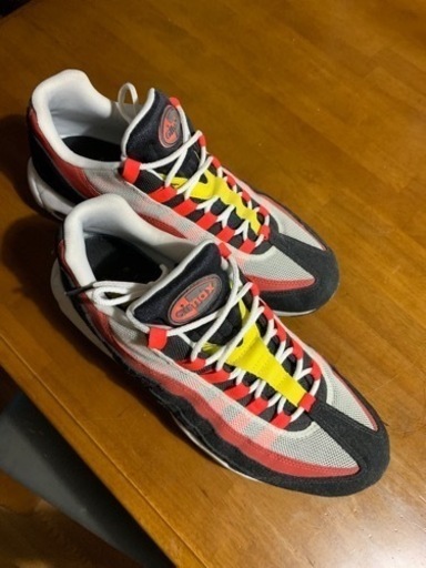 NIKE スニーカー