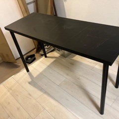 机の画像