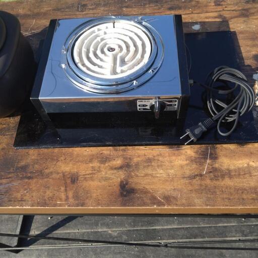 電気ヒータと焼き物容器