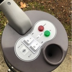 大幅値下げしました！フェイシャルスチーマー　アロマneo5本脚 大幅値下げしました！フェイシャルスチーマー アロマneo5本脚 大幅