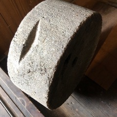 石臼　差し上げます