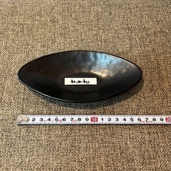 和皿（陶器）の画像
