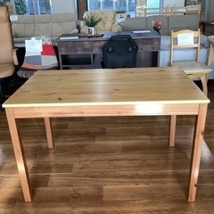 テーブル【町田市再生家具】232397