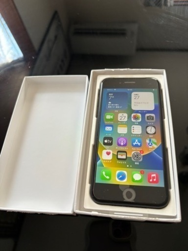 iPhone SE2 ブラック　SIMFREE