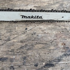 マキタ　電動式チェーンソーの画像