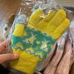 【売り切れました】在庫放出！　未開封ふわふわ手袋差し上げますの画像