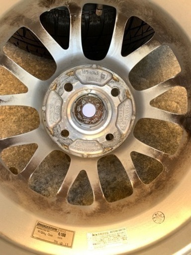スタッドレス、ホイール165/65/14の４本セット