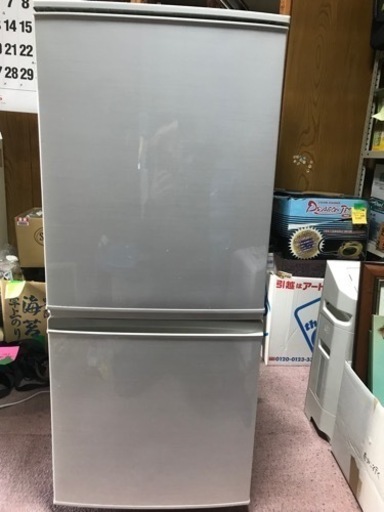 【中古】シャープ冷蔵庫　137L SJ-D14C-W
