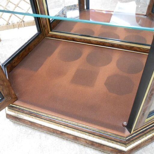 キュリオケース イタリア製 コレクションケース 飾り棚 コレクションボード① アンティーク調 幅49cm 棚板3枚 コレクションボード 札幌市 西区 西野店
