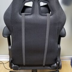 ゲーミングチェアの画像