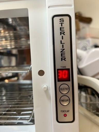 #新品未使用開催応援・エステサロン・ネイルサロン用，#美容機械クリニック用新品同様滅菌消毒キャビネット #UVステリライザー1台
