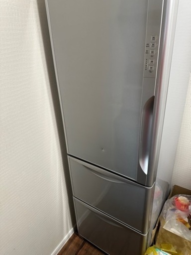 日立ノンフロン冷蔵冷凍庫/氷作れます【動作問題なし】