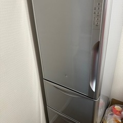日立ノンフロン冷蔵冷凍庫/氷作れます【動作問題なし】