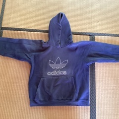古着adidasパーカー