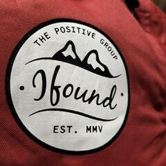 IFOUND ジャンバーの画像