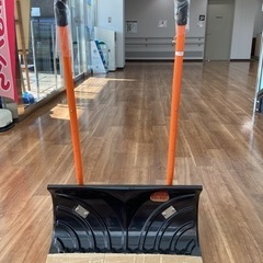 スノーダンプ【町田市再生家具】　232412