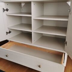 IKEA ロマルプ キャビネットの画像