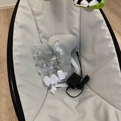 【新規問い合わせ終了】電動バウンサー　ロッカルー　4momsの画像