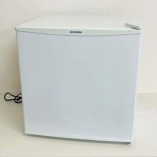 【在庫多数あり】アイリスオーヤマ ノンフロン冷蔵庫 IRR‐45-W 45L 2017年製 IRIS OHYAMA