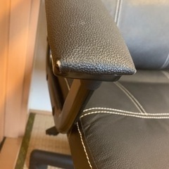 パソコンチェアの画像