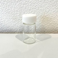 ガラス製小びん　10個100円