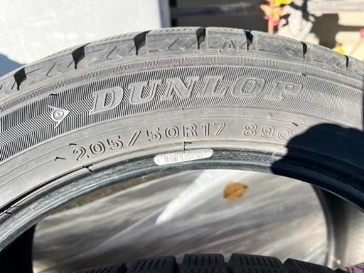 205/50r17 ダンロップウィンターマックス02