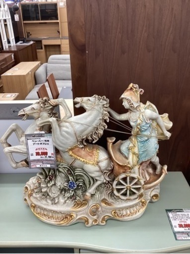 KL-82【新入荷リサイクル品】西洋ロココスタイルベンハー/馬車アート