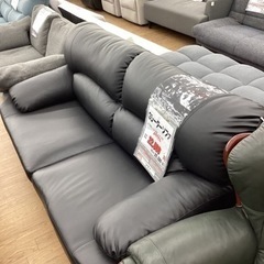 KL-83【新入荷　リサイクル品】3シーターソファ黒