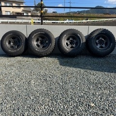 ランクル　タイヤホイール　ブラッドレーv