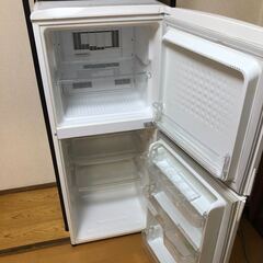 冷蔵庫の画像