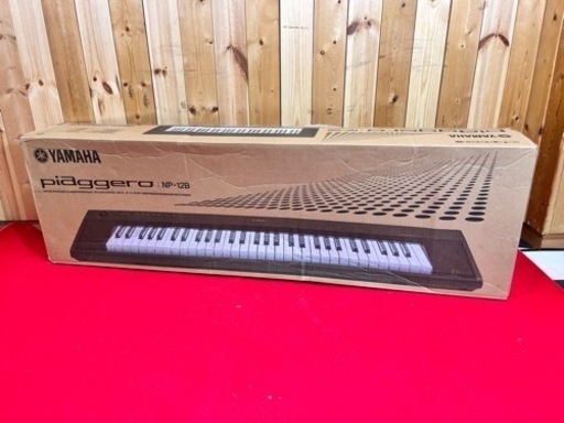 電子キーボード piaggero YAMAHA NPｰ12B ブラック
