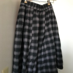 イーハイフン　チェックスカート