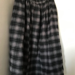 イーハイフン　チェックスカートの画像
