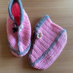 【美品】ルームシューズ　毛糸　室内履き　手編み　ハンドメイド　ピンク　ハイソックス　温かい　フリーサイズの画像