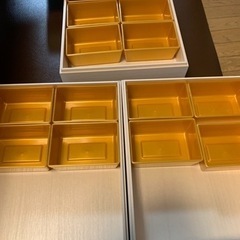 重箱（3段・仕切ケース付）＋風呂敷の画像