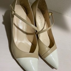 卑弥呼elegance ストラップパンプス