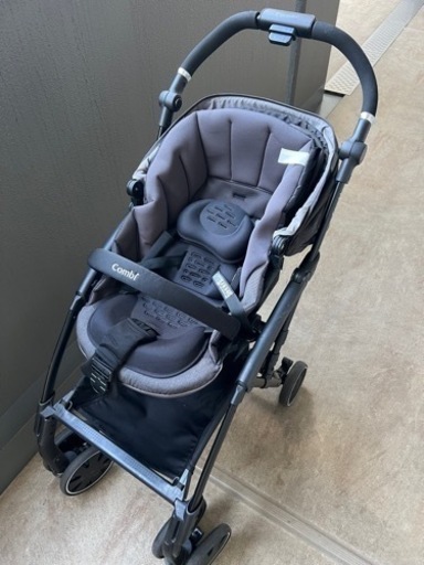 【説明書なし】ベビーカー　コンビ　ラベリタ