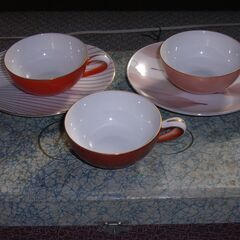 コーヒーの好きな方　三郷陶器のカップお持ちの方