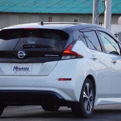 H.30(2018)年 日産 リーフ X 10万台記念車 パールホワイト☆2年車検付き・整備渡☆の画像