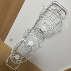ランドリーラック　洗濯カゴの画像