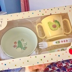はらぺこあおむし食器セット