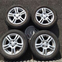 スタットレスタイヤ　175/65R 14