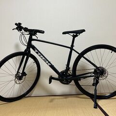 【新品同様】■TREK トレック FX２ DISC クロスバイク...